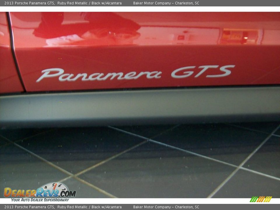 2013 Porsche Panamera GTS Logo Photo #3