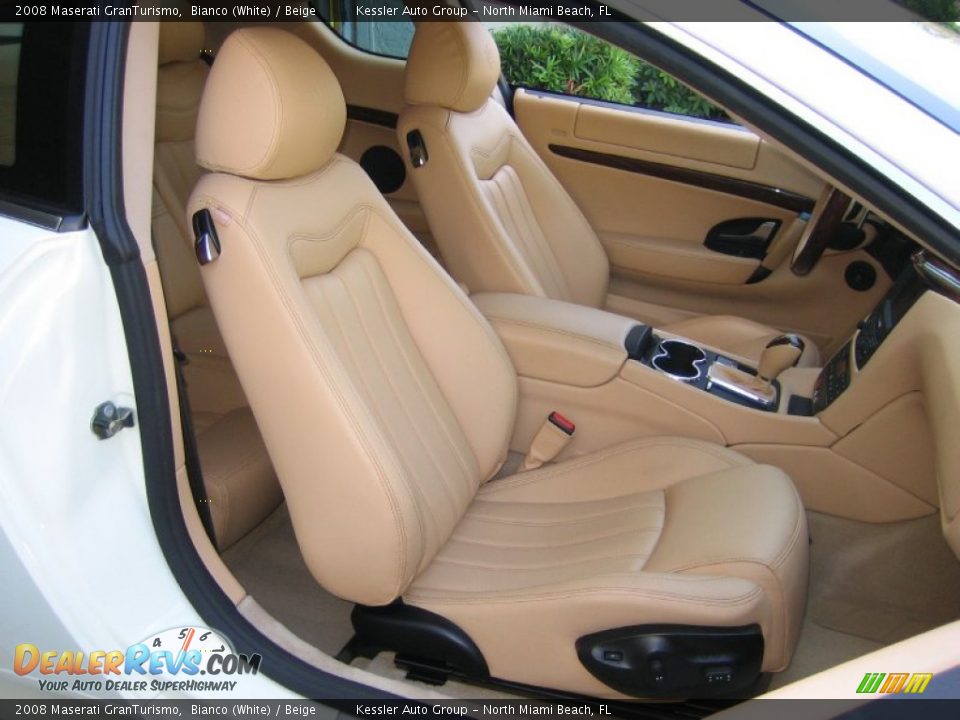Front Seat of 2008 Maserati GranTurismo  Photo #17
