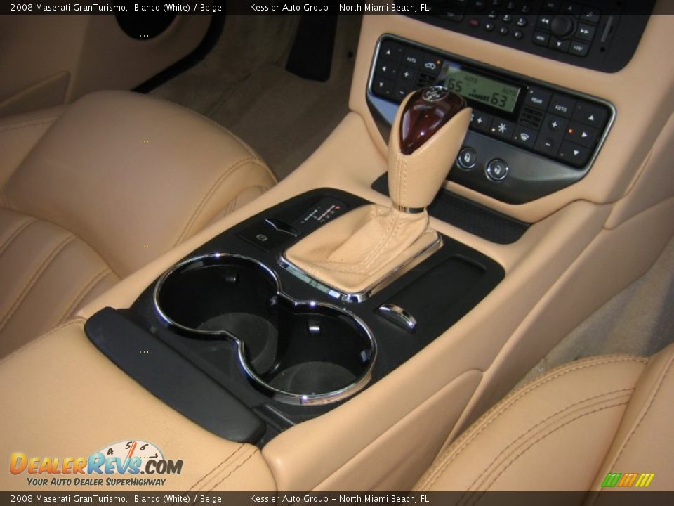 2008 Maserati GranTurismo  Shifter Photo #31