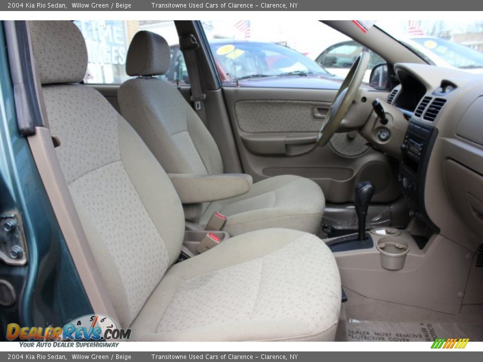 2004 Kia Rio Sedan Willow Green / Beige Photo #13