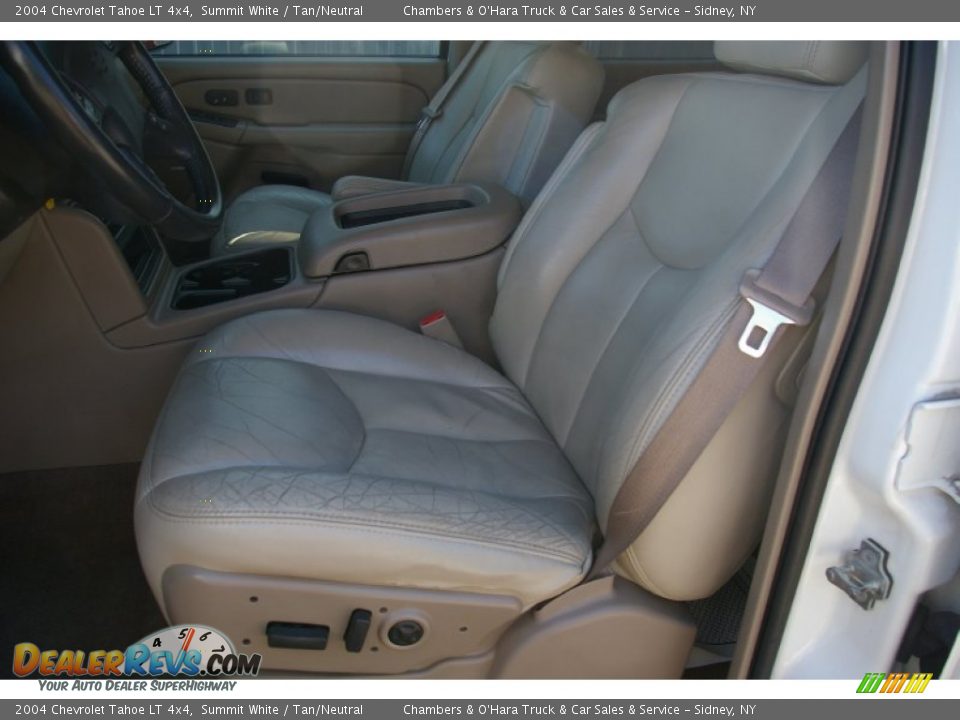 2004 Chevrolet Tahoe LT 4x4 Summit White / Tan/Neutral Photo #3