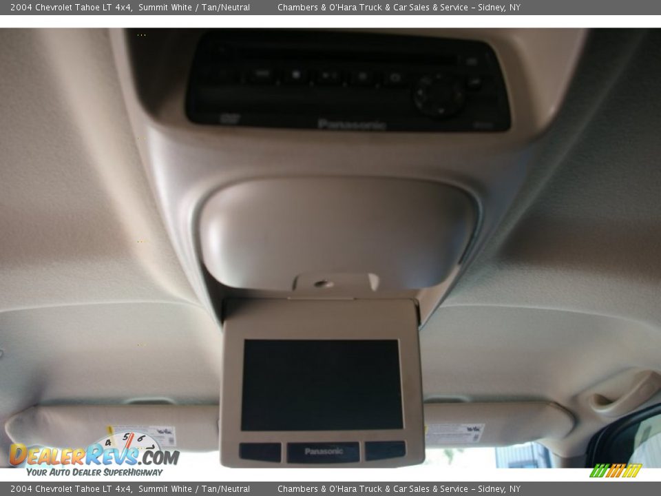 2004 Chevrolet Tahoe LT 4x4 Summit White / Tan/Neutral Photo #6