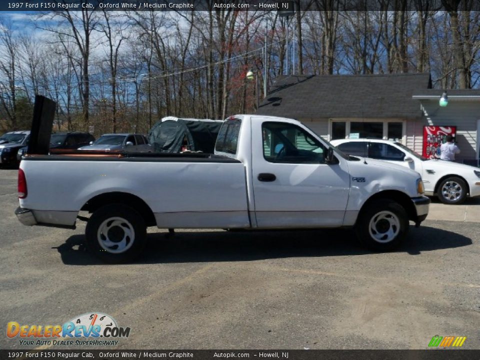 1997 Ford F150 Regular Cab Oxford White / Medium Graphite Photo #7