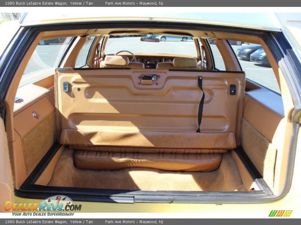 1980 Buick LeSabre Estate Wagon Yellow / Tan Photo #22