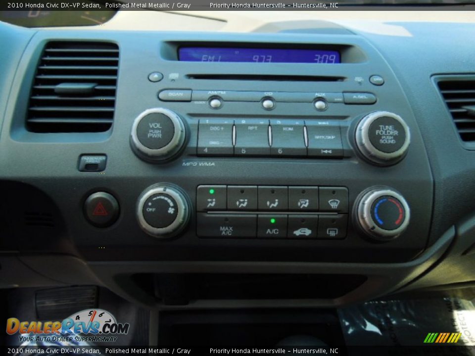 2010 Honda Civic DX-VP Sedan Polished Metal Metallic / Gray Photo #12