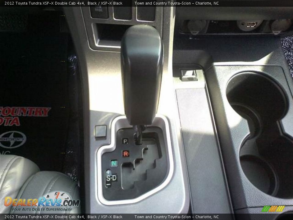 2012 Toyota Tundra XSP-X Double Cab 4x4 Shifter Photo #10