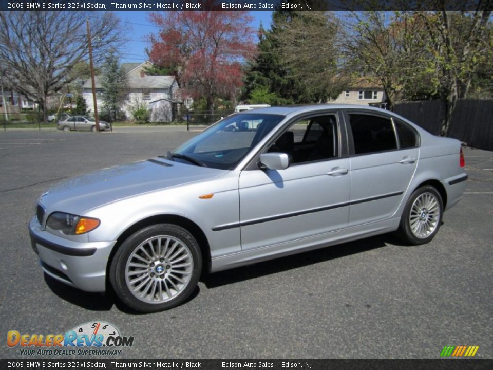 2003 BMW 3 Series 325xi Sedan Titanium Silver Metallic / Black Photo #1