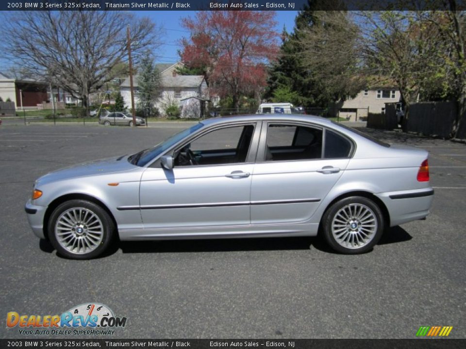 2003 BMW 3 Series 325xi Sedan Titanium Silver Metallic / Black Photo #3