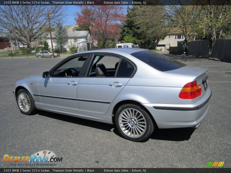 2003 BMW 3 Series 325xi Sedan Titanium Silver Metallic / Black Photo #4