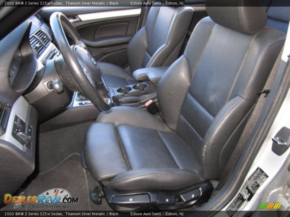 2003 BMW 3 Series 325xi Sedan Titanium Silver Metallic / Black Photo #13