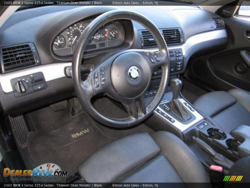 2003 BMW 3 Series 325xi Sedan Titanium Silver Metallic / Black Photo #15