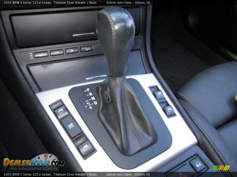 2003 BMW 3 Series 325xi Sedan Titanium Silver Metallic / Black Photo #22