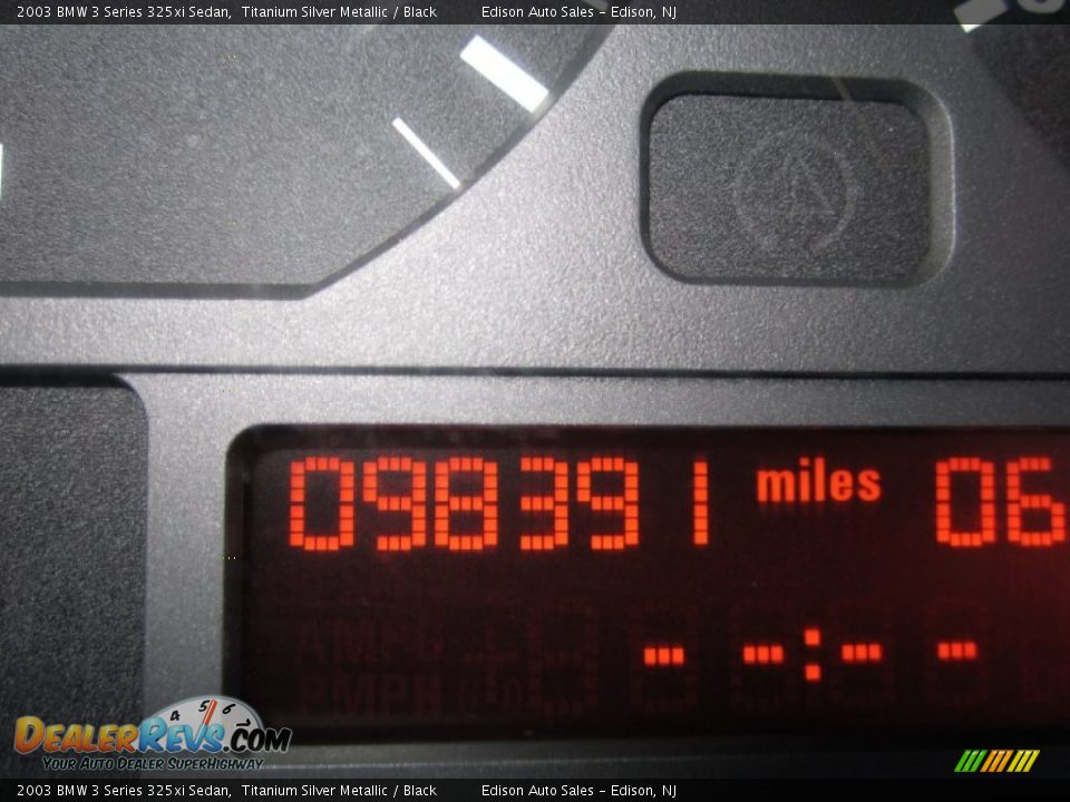 2003 BMW 3 Series 325xi Sedan Titanium Silver Metallic / Black Photo #24