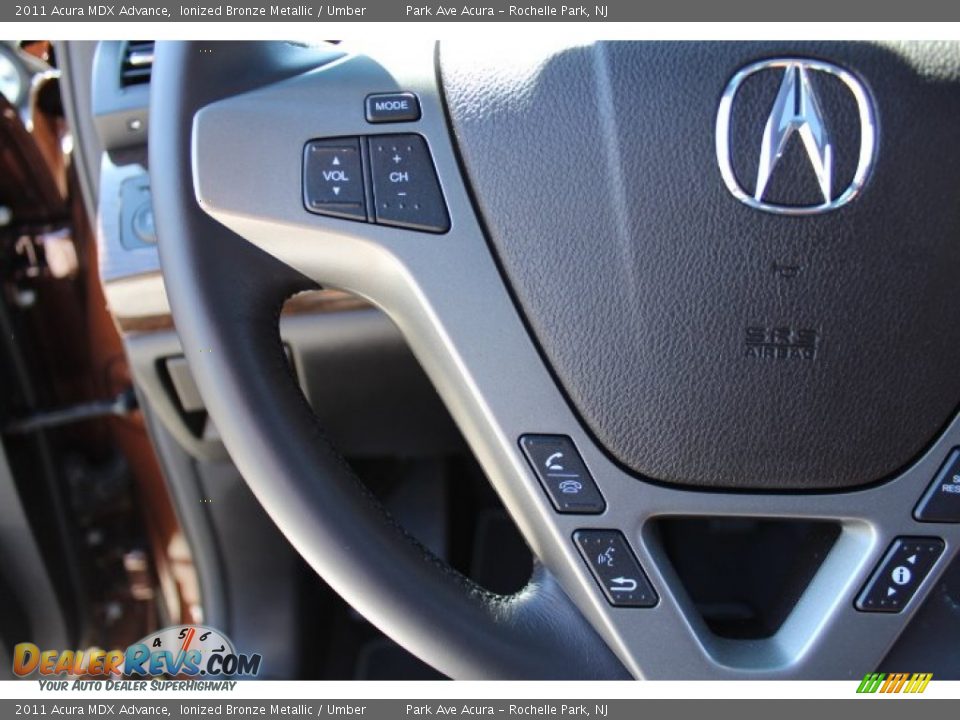 Controls of 2011 Acura MDX Advance Photo #15