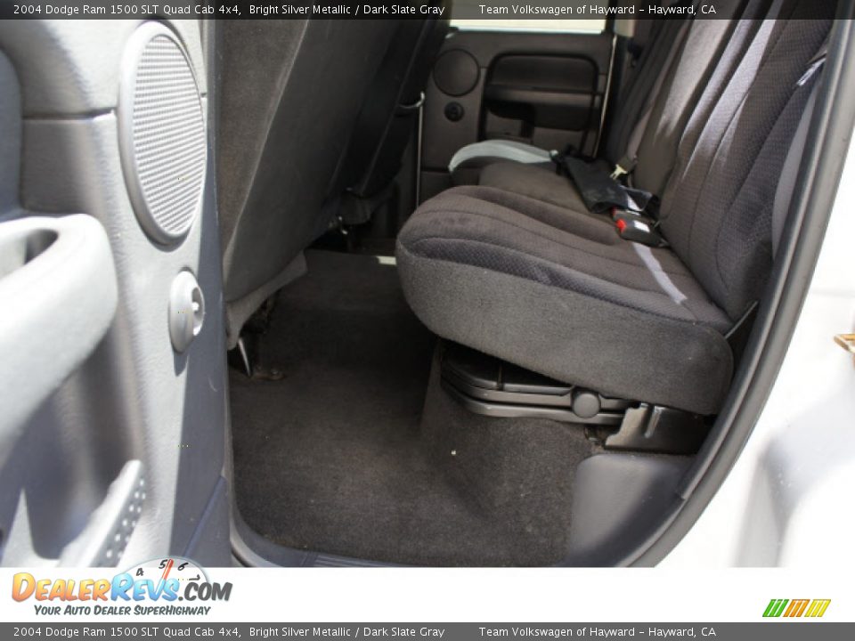 2004 Dodge Ram 1500 SLT Quad Cab 4x4 Bright Silver Metallic / Dark Slate Gray Photo #5