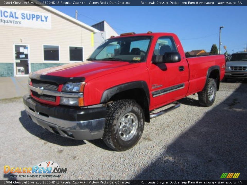2004 Chevrolet Silverado 2500HD LS Regular Cab 4x4 Victory Red / Dark Charcoal Photo #1