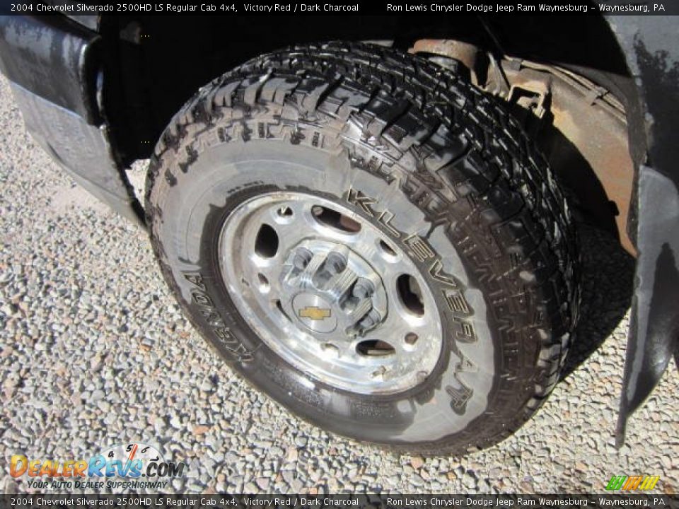 2004 Chevrolet Silverado 2500HD LS Regular Cab 4x4 Victory Red / Dark Charcoal Photo #9