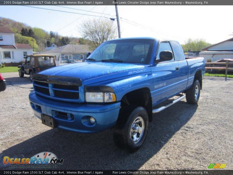 2001 Dodge Ram 1500 SLT Club Cab 4x4 Intense Blue Pearl / Agate Photo #1