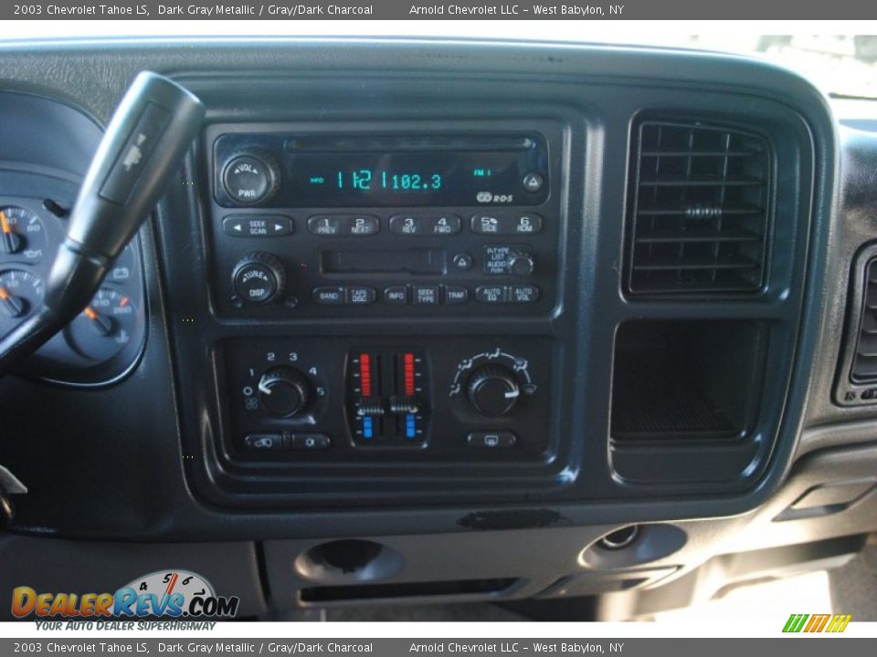 2003 Chevrolet Tahoe LS Dark Gray Metallic / Gray/Dark Charcoal Photo #13