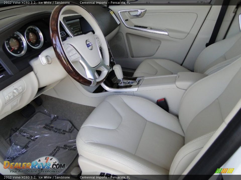 2012 Volvo XC60 3.2 Ice White / Sandstone Photo #10