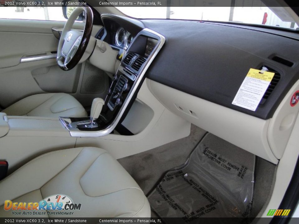 2012 Volvo XC60 3.2 Ice White / Sandstone Photo #18