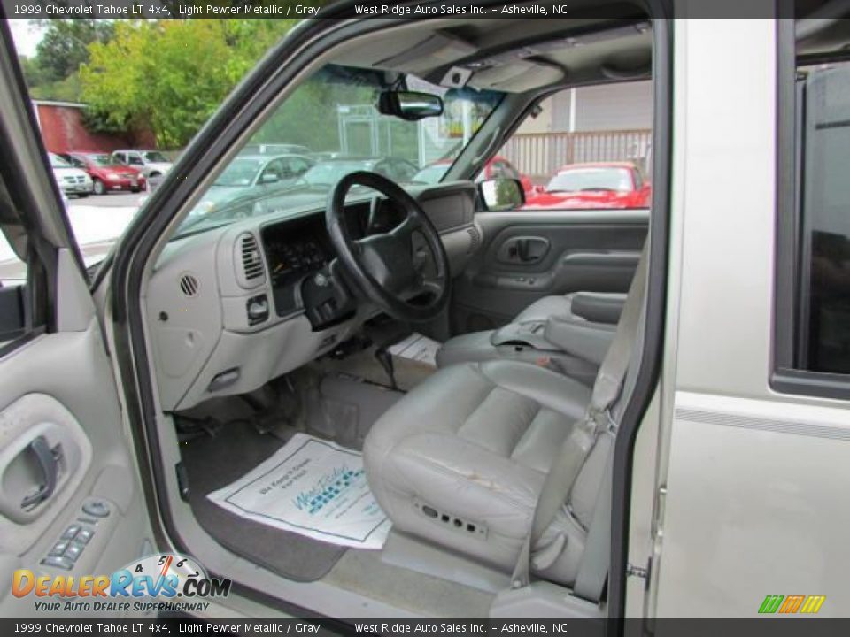 1999 Chevrolet Tahoe LT 4x4 Light Pewter Metallic / Gray Photo #16