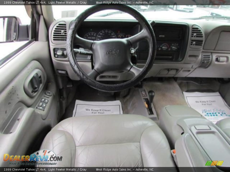 1999 Chevrolet Tahoe LT 4x4 Light Pewter Metallic / Gray Photo #22