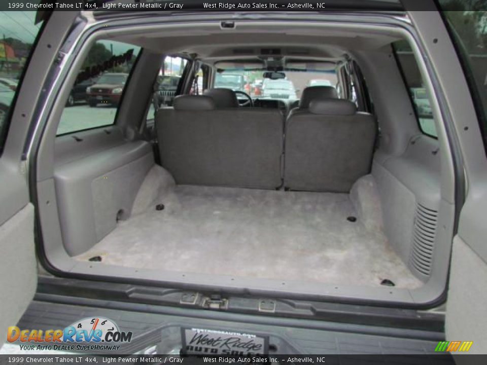 1999 Chevrolet Tahoe LT 4x4 Light Pewter Metallic / Gray Photo #24