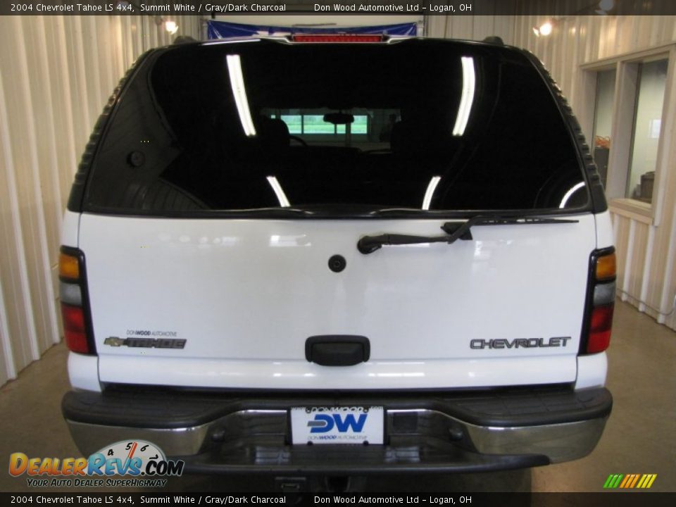 2004 Chevrolet Tahoe LS 4x4 Summit White / Gray/Dark Charcoal Photo #5