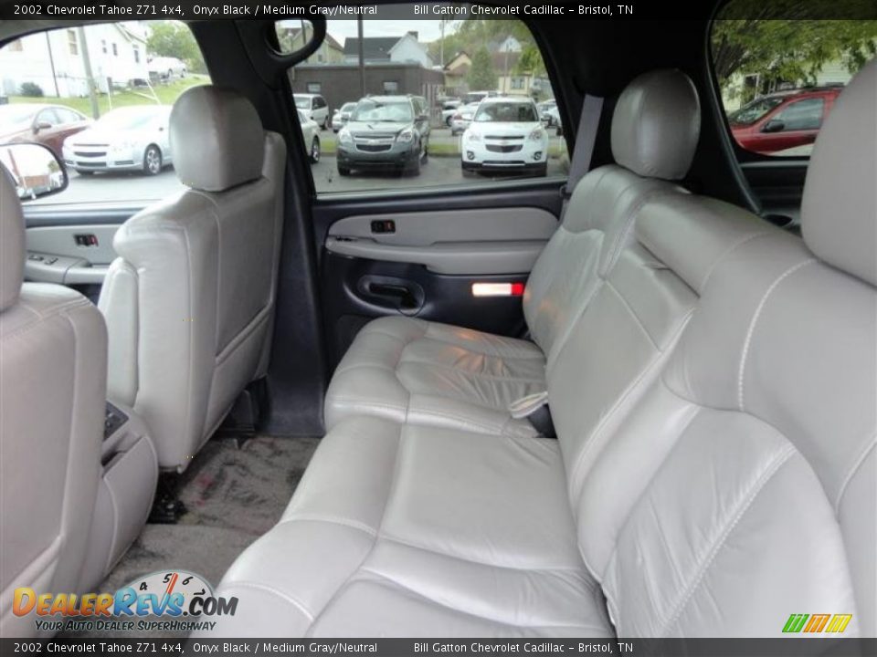 2002 Chevrolet Tahoe Z71 4x4 Onyx Black / Medium Gray/Neutral Photo #5