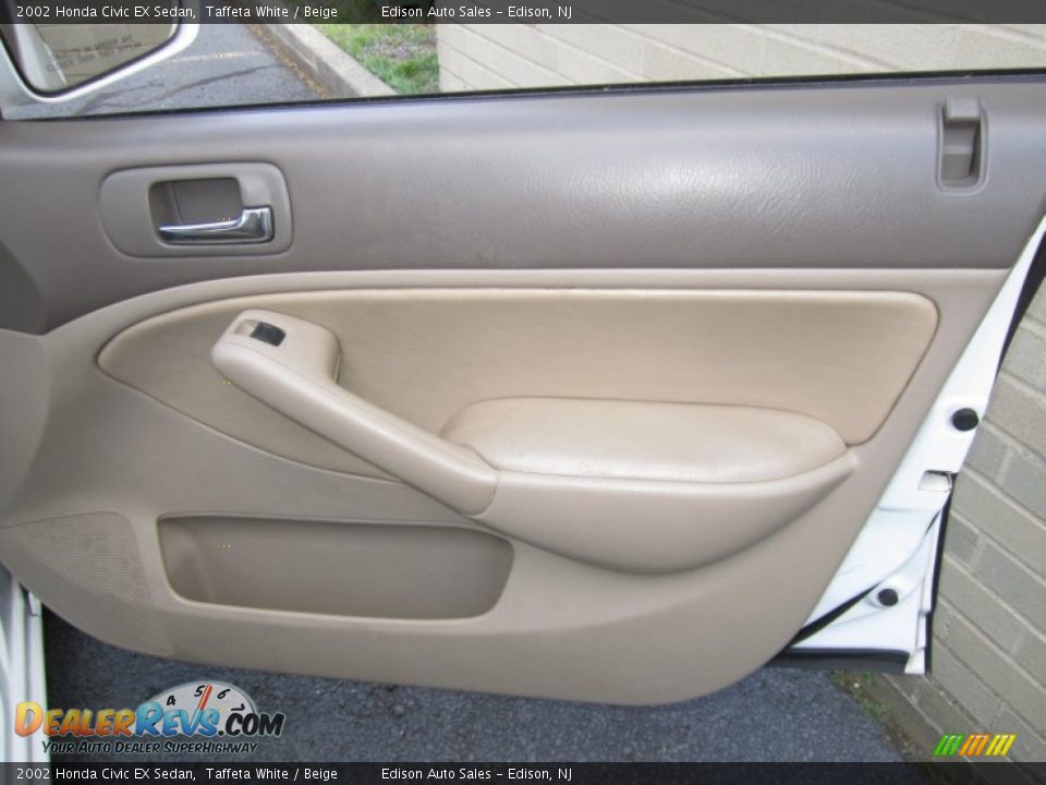 2002 Honda Civic EX Sedan Taffeta White / Beige Photo #29