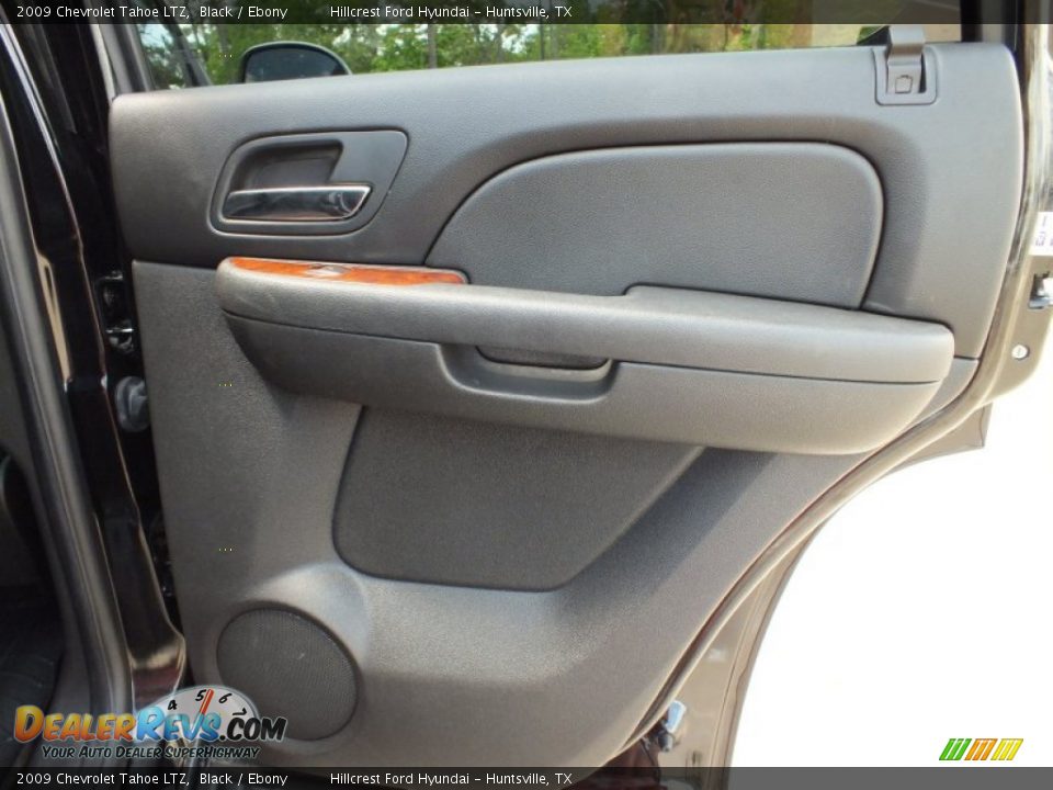 2009 Chevrolet Tahoe LTZ Black / Ebony Photo #18
