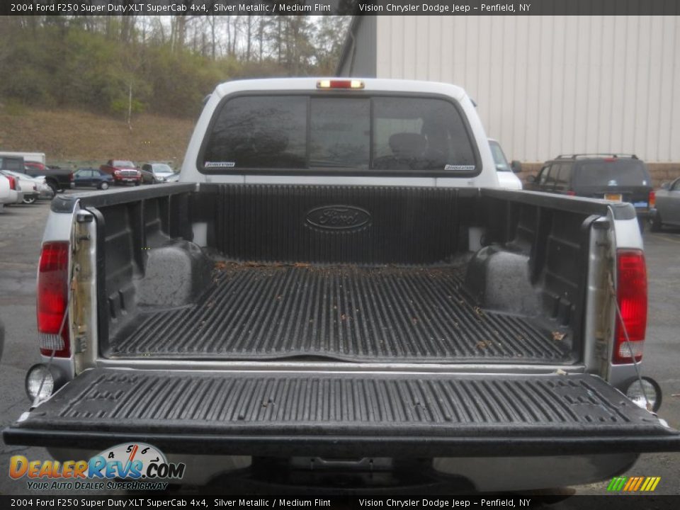 2004 Ford F250 Super Duty XLT SuperCab 4x4 Silver Metallic / Medium Flint Photo #6