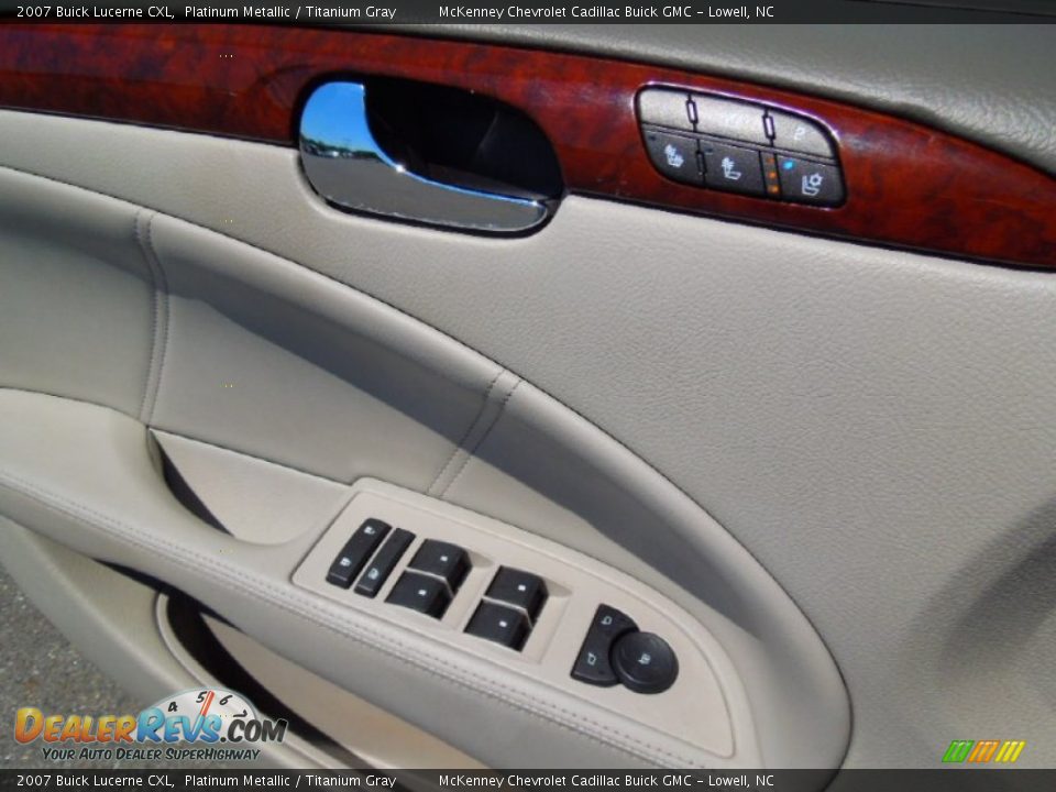 2007 Buick Lucerne CXL Platinum Metallic / Titanium Gray Photo #11