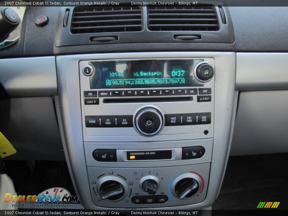 Controls of 2007 Chevrolet Cobalt SS Sedan Photo #16