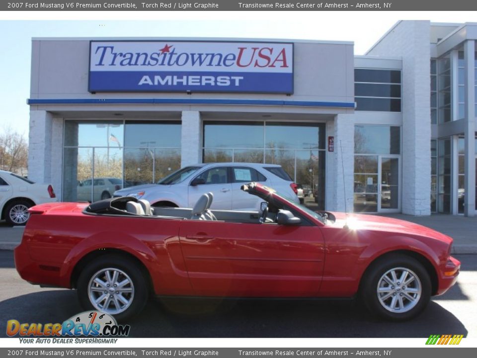 2007 Ford Mustang V6 Premium Convertible Torch Red / Light Graphite Photo #16