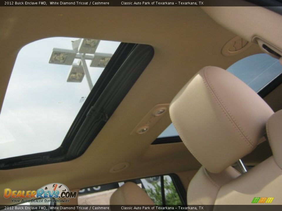 2012 Buick Enclave FWD White Diamond Tricoat / Cashmere Photo #12