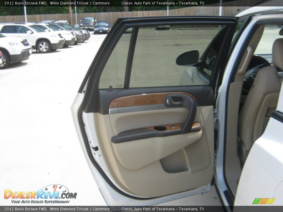 2012 Buick Enclave FWD White Diamond Tricoat / Cashmere Photo #19