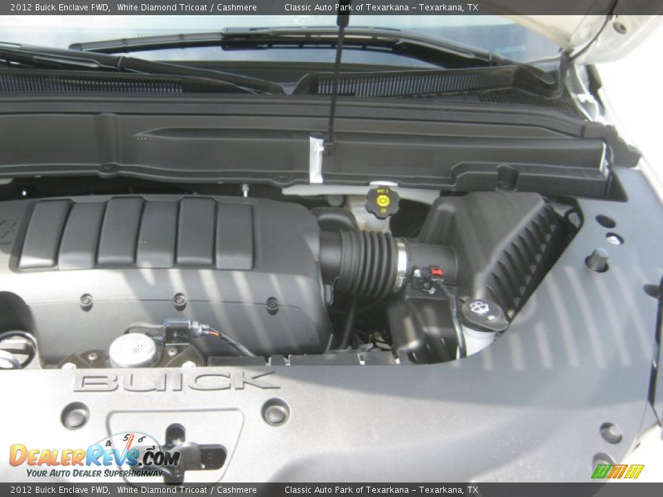 2012 Buick Enclave FWD White Diamond Tricoat / Cashmere Photo #25