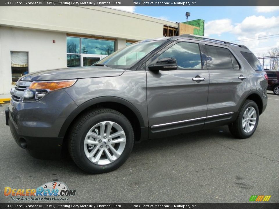 2013 Ford Explorer XLT 4WD Sterling Gray Metallic / Charcoal Black Photo #2