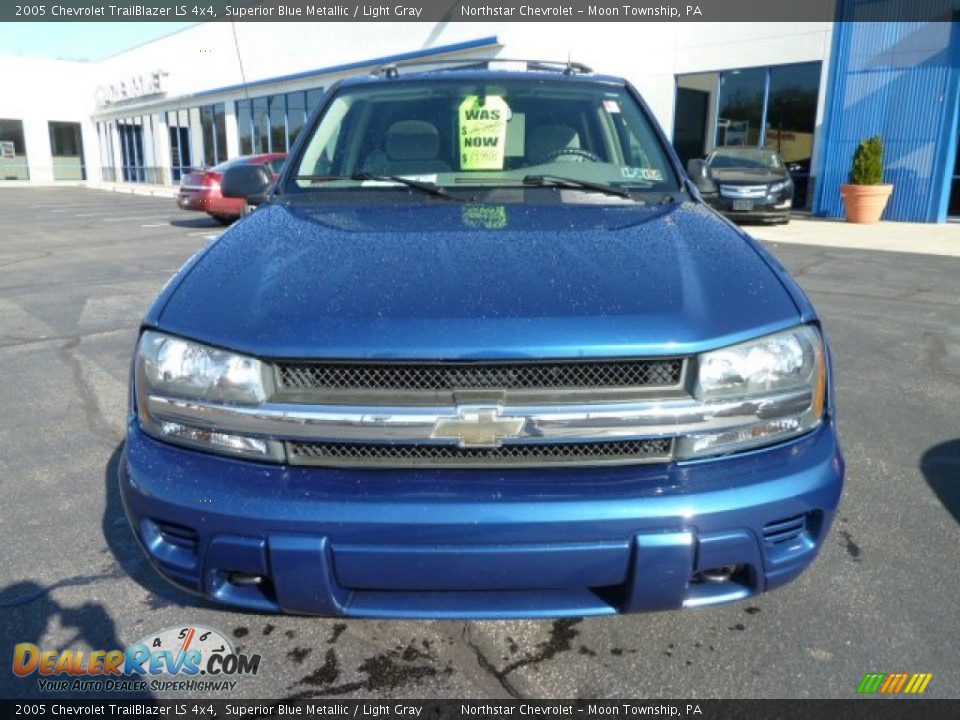 2005 Chevrolet TrailBlazer LS 4x4 Superior Blue Metallic / Light Gray Photo #8