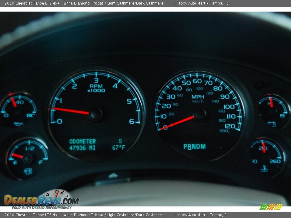 2010 Chevrolet Tahoe LTZ 4x4 White Diamond Tricoat / Light Cashmere/Dark Cashmere Photo #6