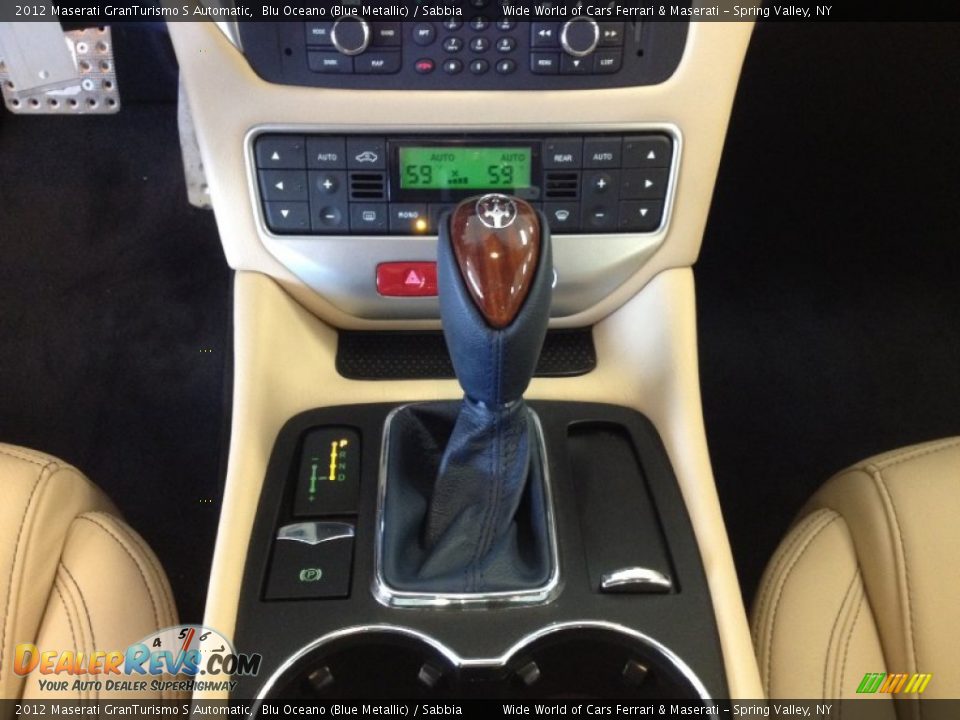 2012 Maserati GranTurismo S Automatic Shifter Photo #25