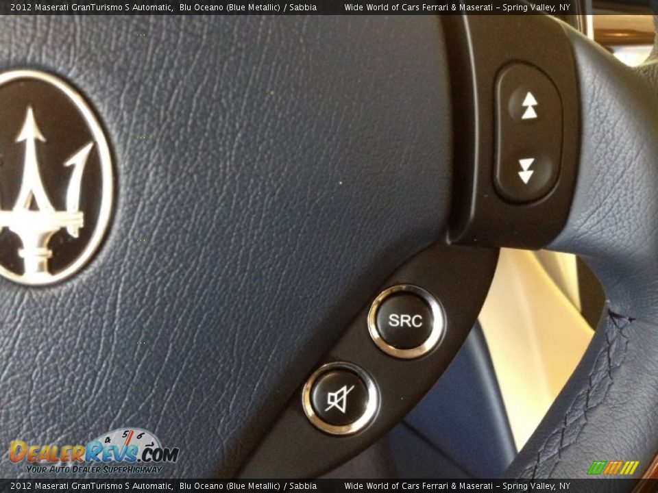 Controls of 2012 Maserati GranTurismo S Automatic Photo #28