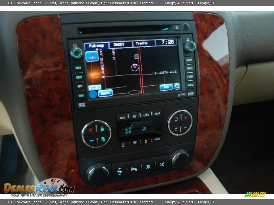 2010 Chevrolet Tahoe LTZ 4x4 White Diamond Tricoat / Light Cashmere/Dark Cashmere Photo #13