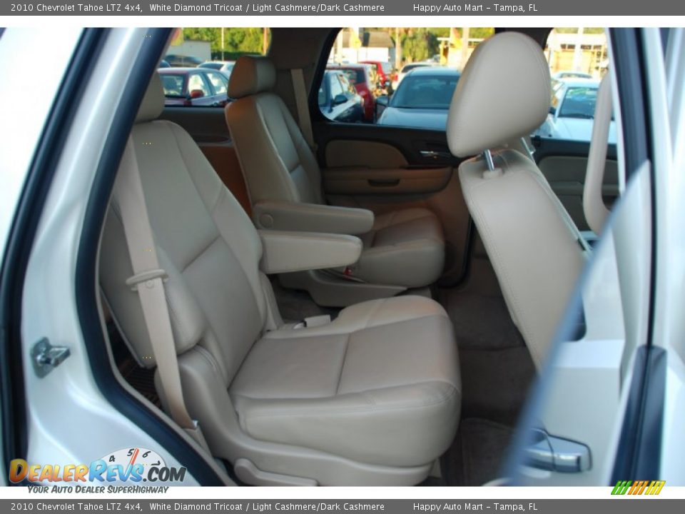 2010 Chevrolet Tahoe LTZ 4x4 White Diamond Tricoat / Light Cashmere/Dark Cashmere Photo #19