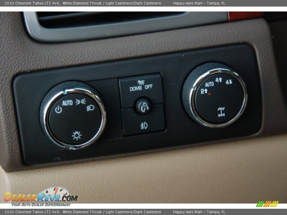2010 Chevrolet Tahoe LTZ 4x4 White Diamond Tricoat / Light Cashmere/Dark Cashmere Photo #26