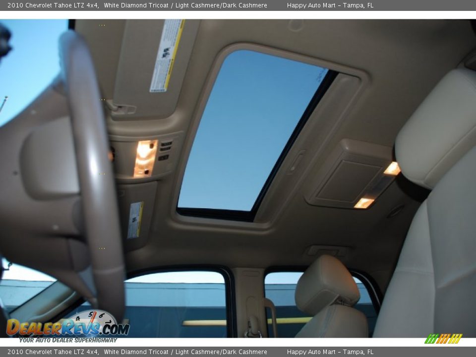 2010 Chevrolet Tahoe LTZ 4x4 White Diamond Tricoat / Light Cashmere/Dark Cashmere Photo #33
