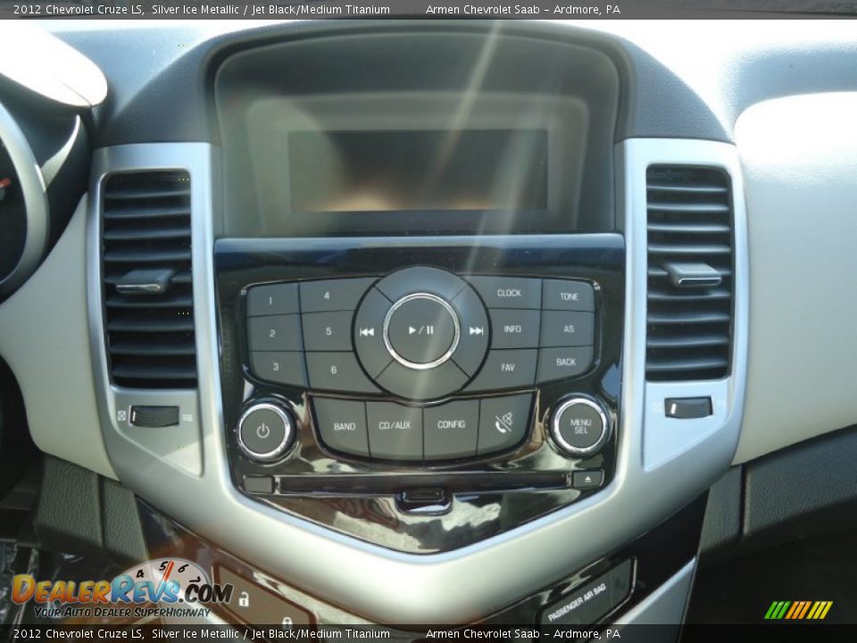 2012 Chevrolet Cruze LS Silver Ice Metallic / Jet Black/Medium Titanium Photo #12