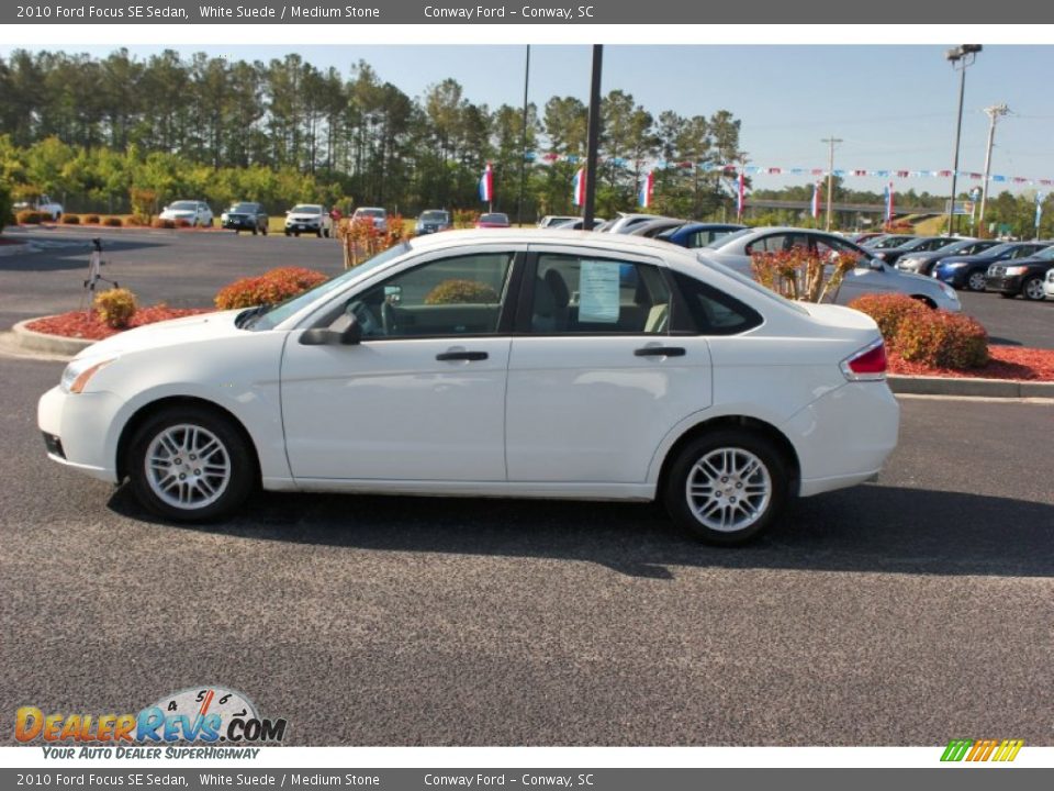 2010 Ford Focus SE Sedan White Suede / Medium Stone Photo #8